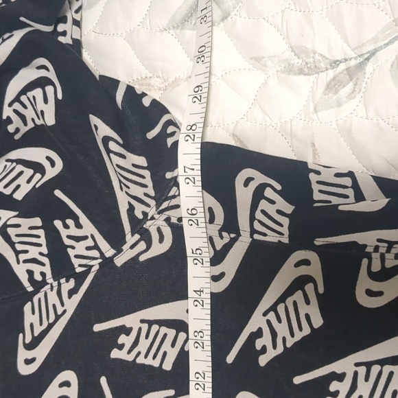 Hooded Nike Sweatshirt - Picture 11 of 12